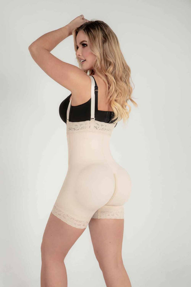 BodyContour Elegance: Sophisticated Shaping - 201263